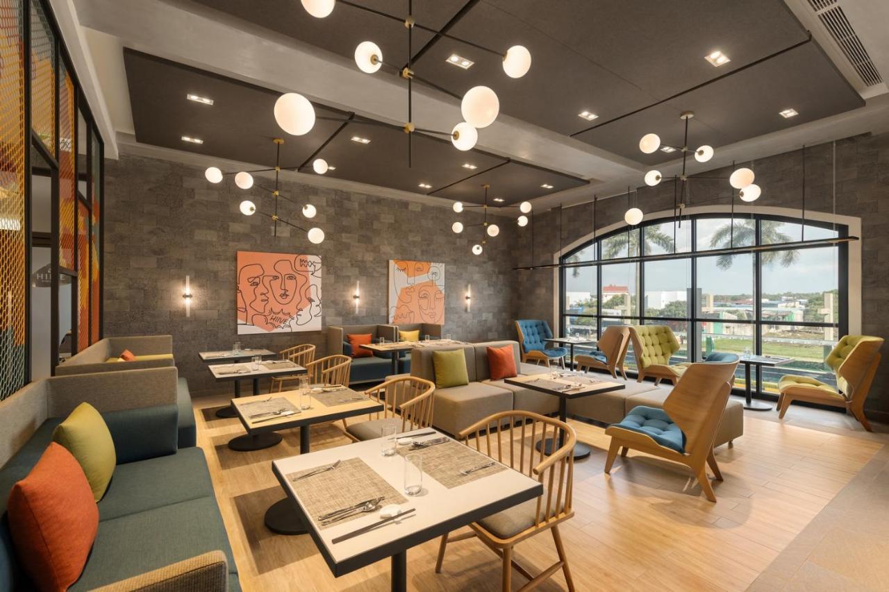Hiive By Fusion Binh Duong - Vsip 1 Hotel Thuan An Eksteriør billede