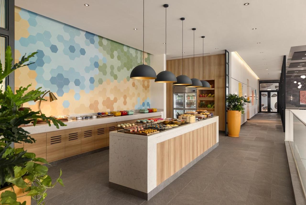 Hiive By Fusion Binh Duong - Vsip 1 Hotel Thuan An Eksteriør billede