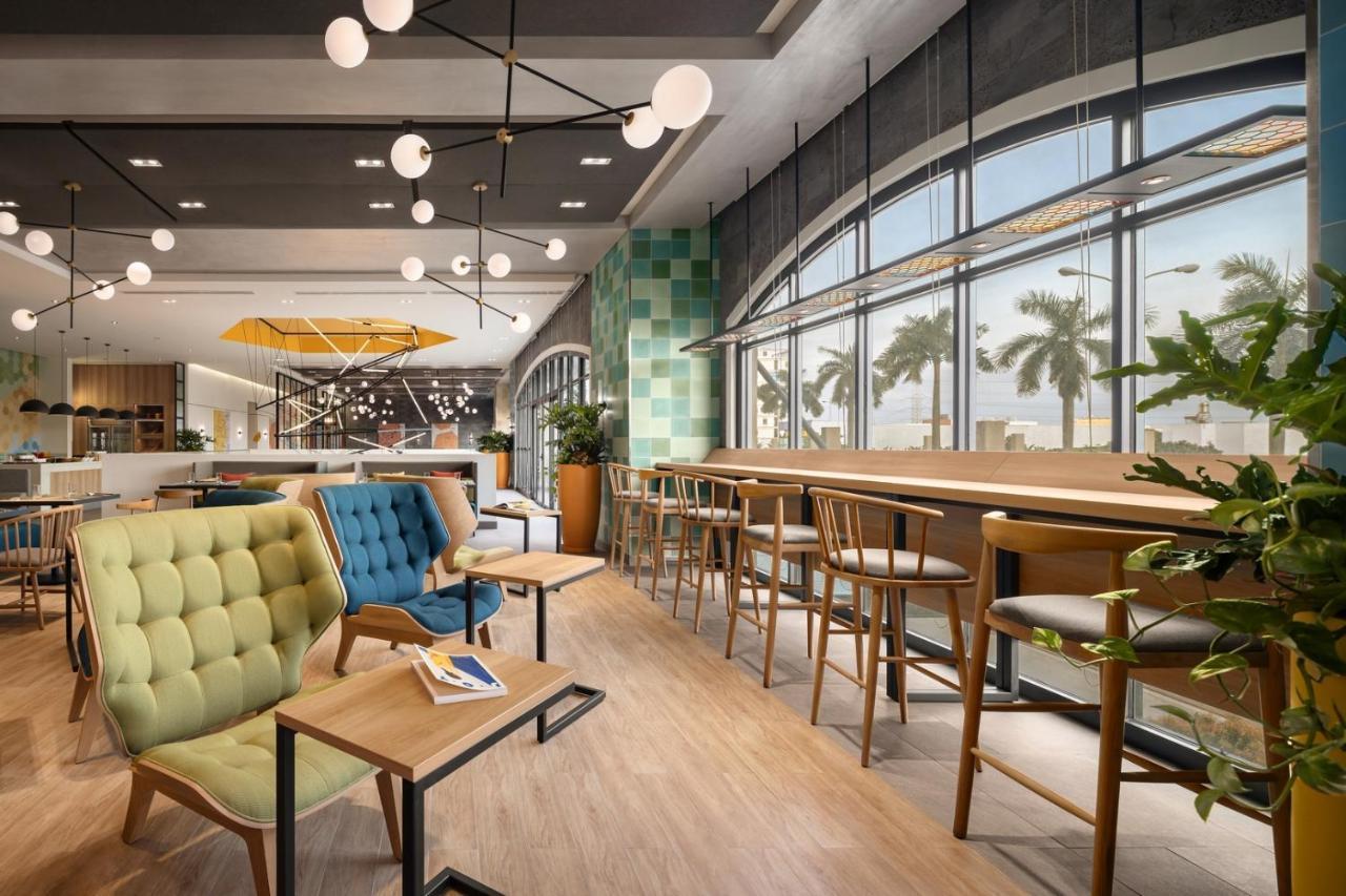 Hiive By Fusion Binh Duong - Vsip 1 Hotel Thuan An Eksteriør billede